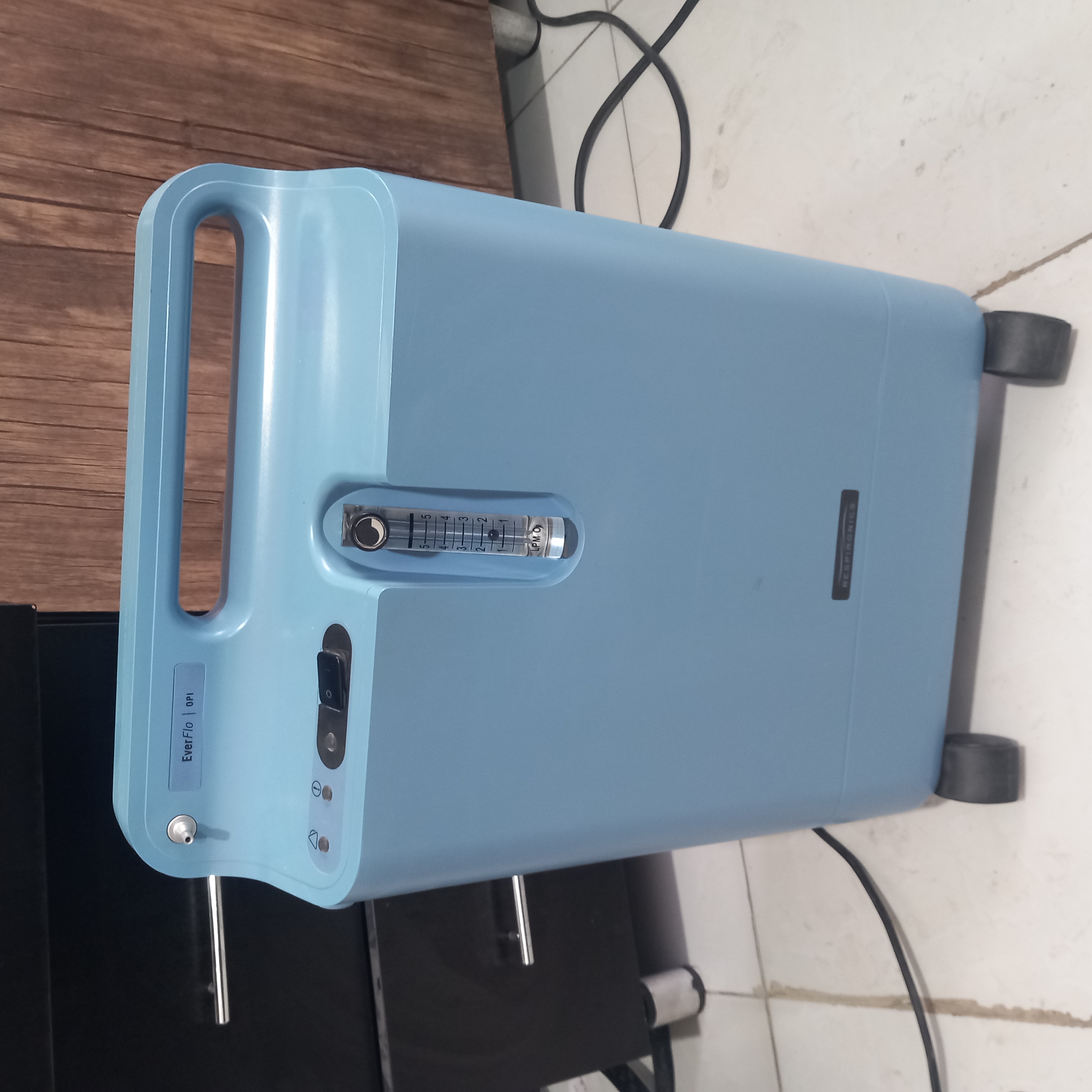 راهنمای جامع انتخاب بهترین دستگاه اکسیژن‌ساز خانگی در سال 1404